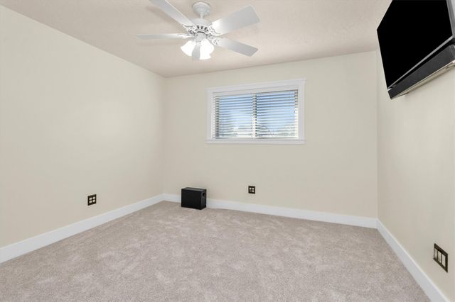 735 Moonwalk Street, Montgomery, TX 77356