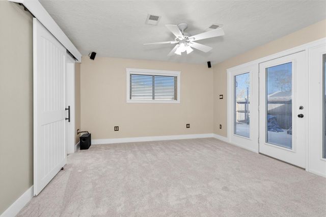 735 Moonwalk Street, Montgomery, TX 77356