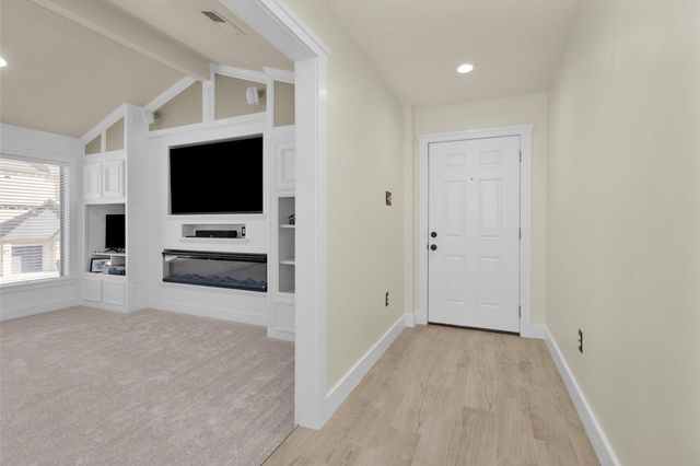 735 Moonwalk Street, Montgomery, TX 77356