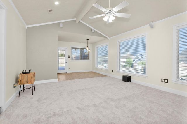 735 Moonwalk Street, Montgomery, TX 77356