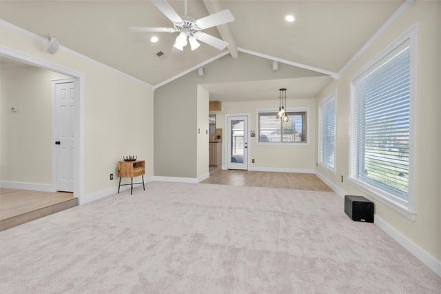 735 Moonwalk Street, Montgomery, TX 77356