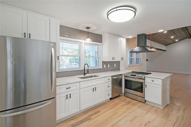 1923 Forest Green Drive NE, Atlanta, GA 30329