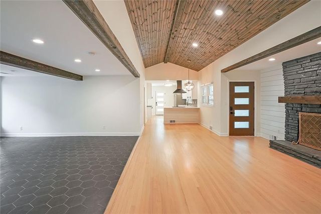 1923 Forest Green Drive NE, Atlanta, GA 30329