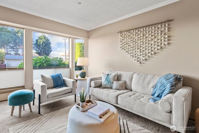 1902 Bridgeport Way W #106, University Place, WA 98466
