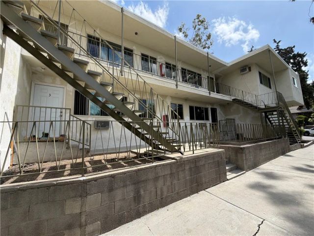1651 Golden Gate 7, Los Angeles, CA 90026