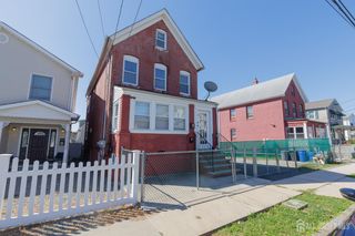 28 Union Street 2, Carteret, NJ 07008