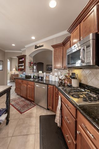 30 RUNNING BROOK LN, Oakland, TN 38060