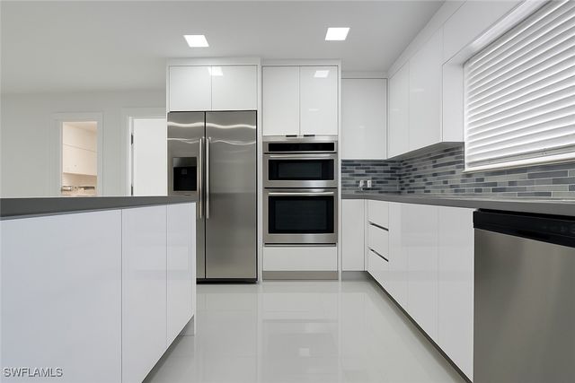 13880 lazy LN, Fort Myers, FL 33905