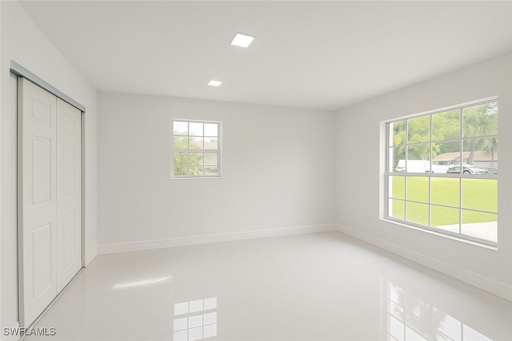 13880 lazy LN, Fort Myers, FL 33905