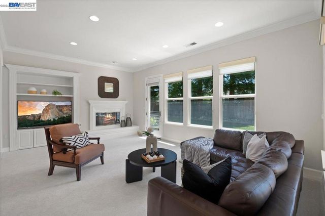 875 Sunny Brook Way, Pleasanton, CA 94566