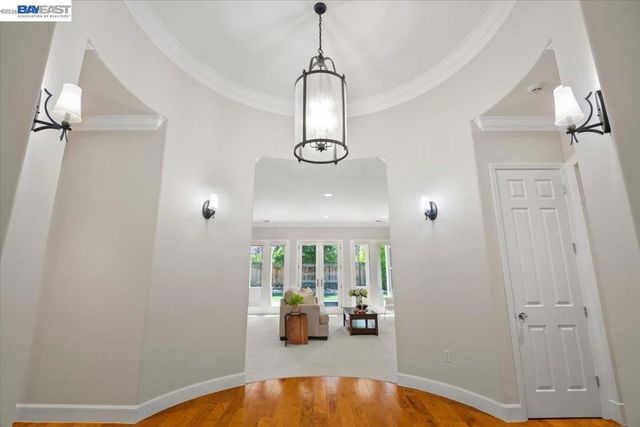 875 Sunny Brook Way, Pleasanton, CA 94566