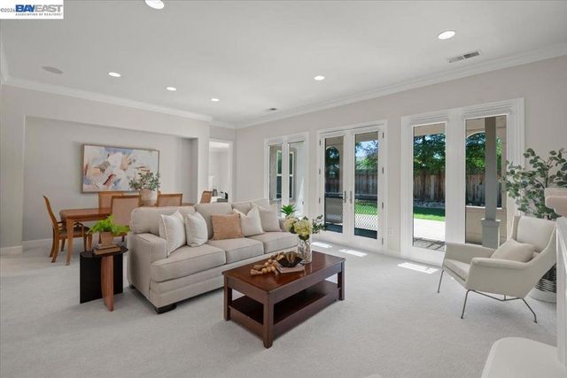 875 Sunny Brook Way, Pleasanton, CA 94566