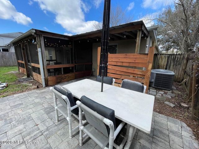 12538 ASH HARBOR Drive, Jacksonville, FL 32224