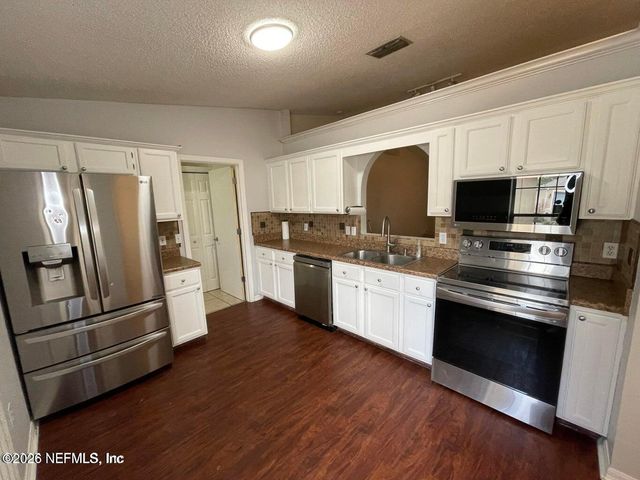 12538 ASH HARBOR Drive, Jacksonville, FL 32224