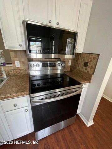 12538 ASH HARBOR Drive, Jacksonville, FL 32224