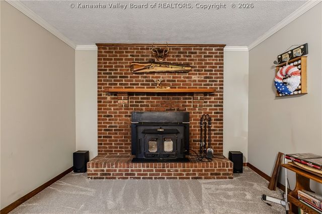 106 Rosewood Drive, Hurricane, WV 25526