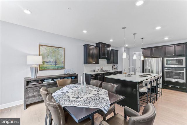 235 W PONDS EDGE DRIVE, Media, PA 19063