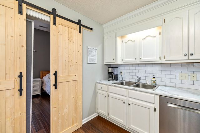 1513 Loblolly Drive, Manning, SC 29102