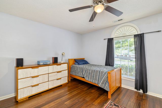 1513 Loblolly Drive, Manning, SC 29102