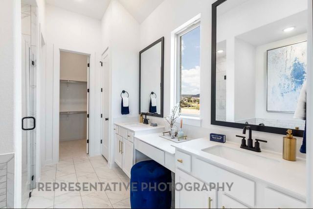 129 Top View DR, Liberty Hill, TX 78642