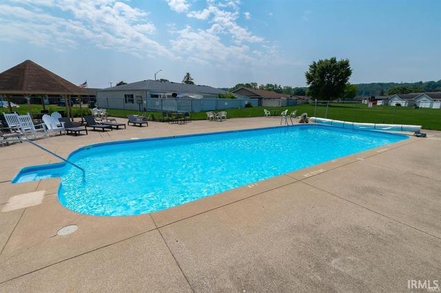 913 Berkley Circle, Mishawaka, IN 46544