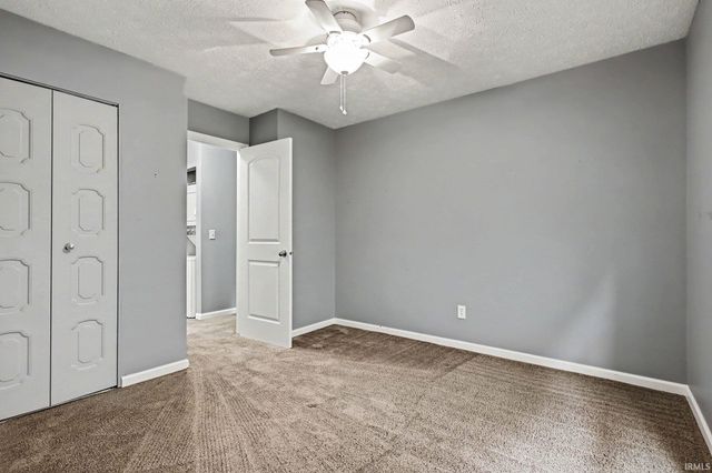 913 Berkley Circle, Mishawaka, IN 46544