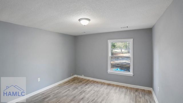 761 S Third Street, Jesup, GA 31545