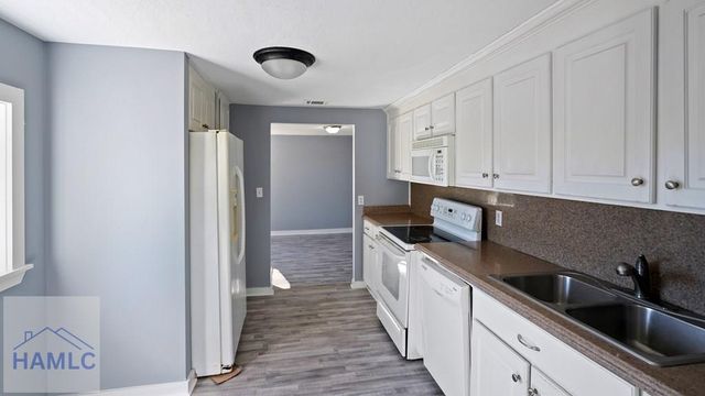 761 S Third Street, Jesup, GA 31545