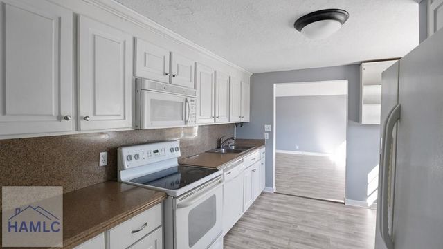 761 S Third Street, Jesup, GA 31545