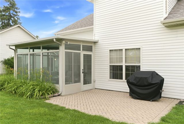 2270 Bluegrass Court, Miamisburg, OH 45342