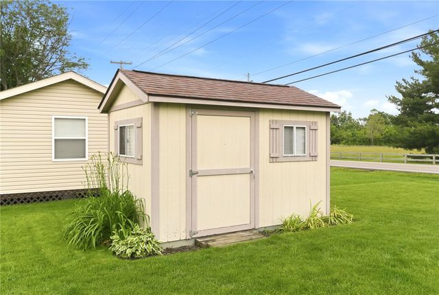 2270 Bluegrass Court, Miamisburg, OH 45342