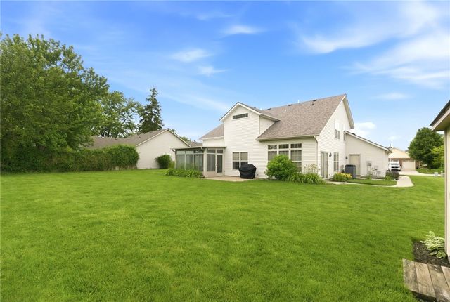 2270 Bluegrass Court, Miamisburg, OH 45342