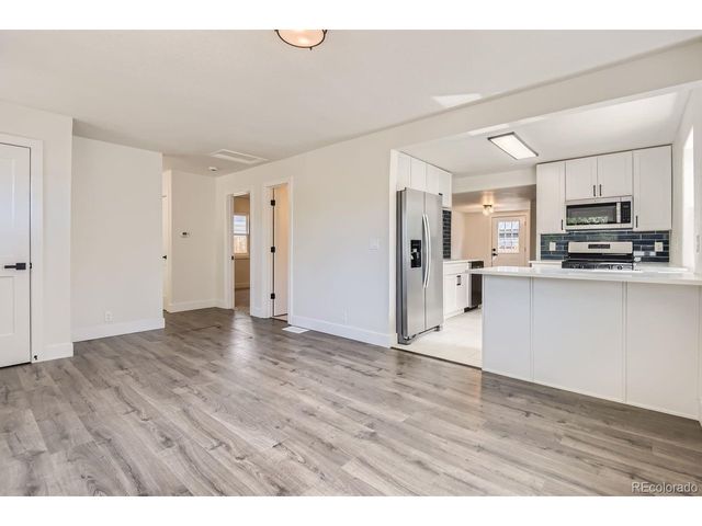 416 N Gilbert St, Castle Rock, CO 80104