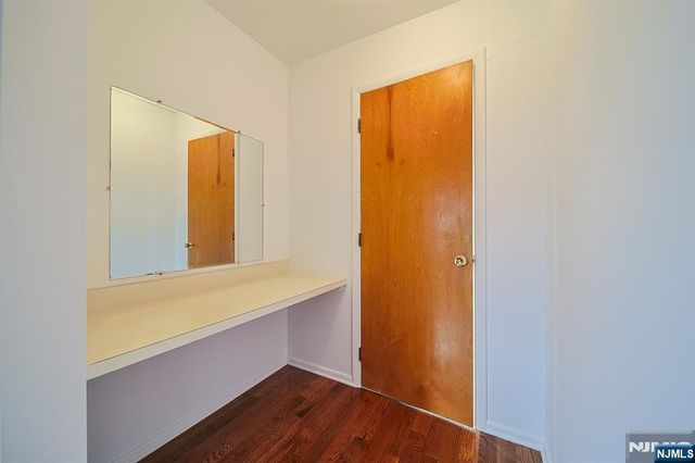 1437 John Street, Fort Lee, NJ 07024