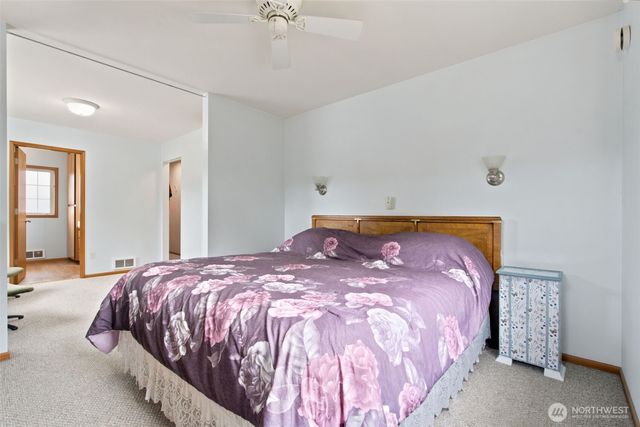 280 Mains Road, Sequim, WA 98382