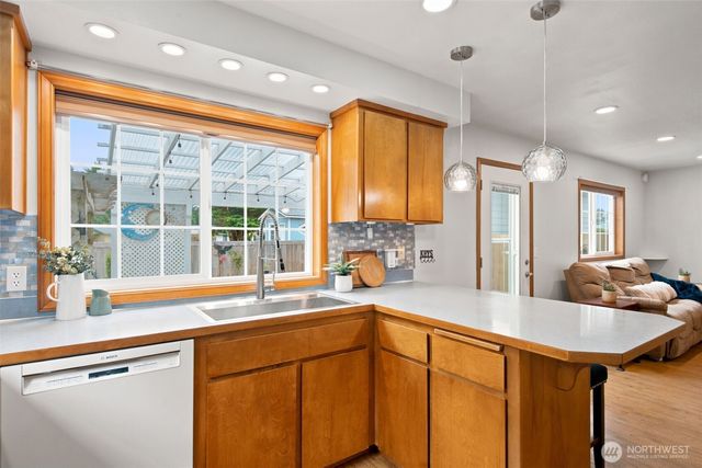280 Mains Road, Sequim, WA 98382