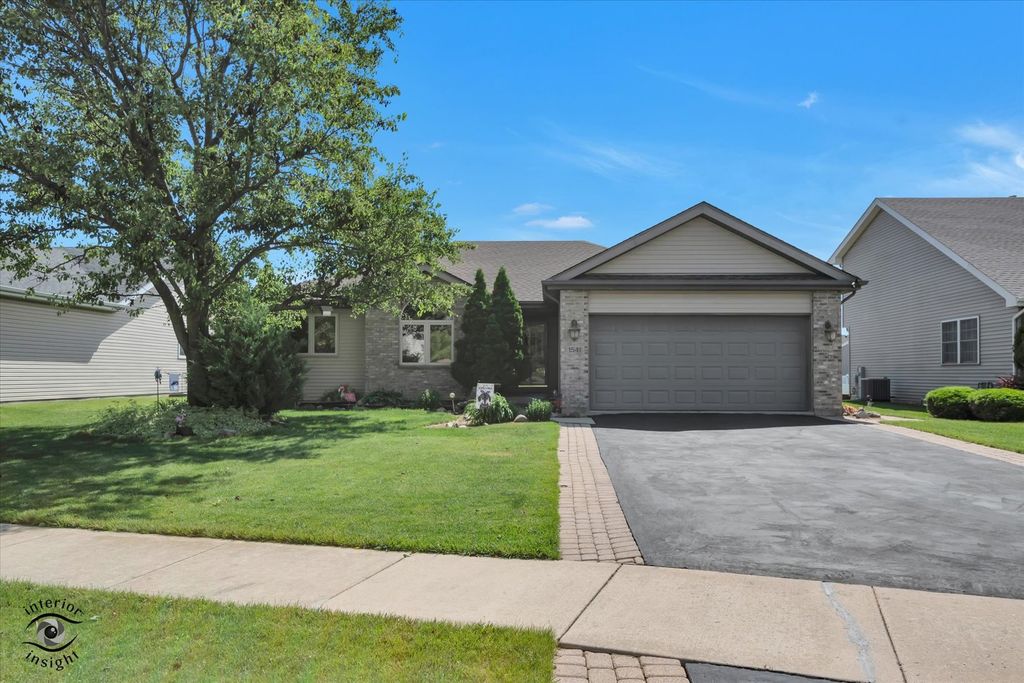 1541 Mallards Cove, Beecher, IL 60401 — exterior
