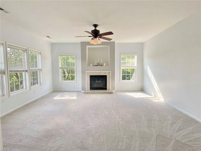 1732 Schooner Strait CT, Virginia Beach, VA 23453