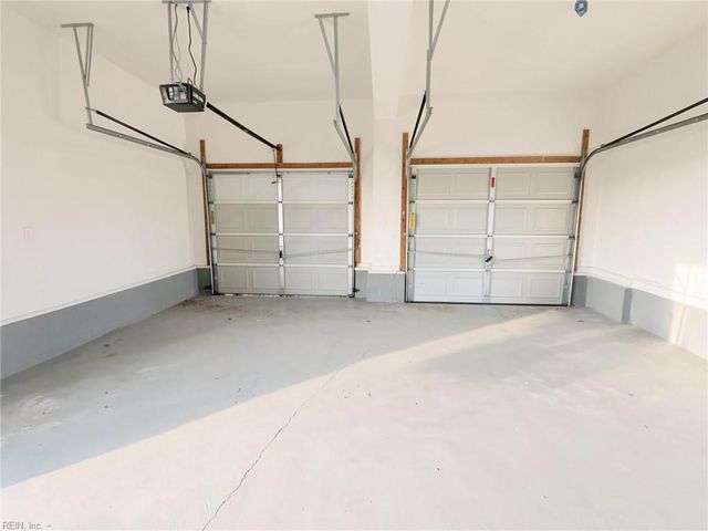 1732 Schooner Strait CT, Virginia Beach, VA 23453