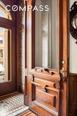 194 Berkeley Place, New York City, NY 11217