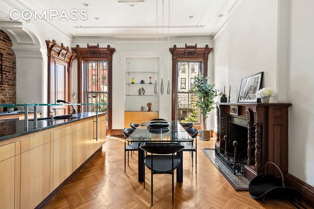 194 Berkeley Place, New York City, NY 11217