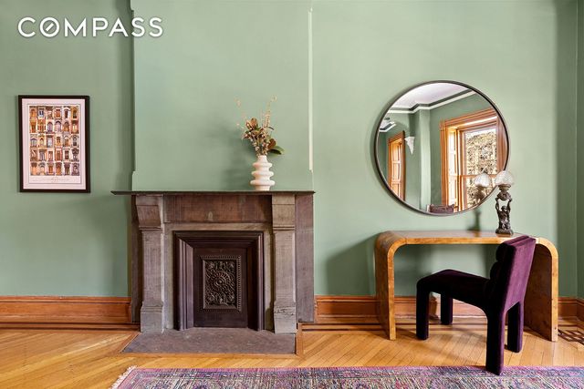 194 Berkeley Place, New York City, NY 11217