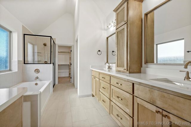 7109 E Queens Street, Broken Arrow, OK 74014