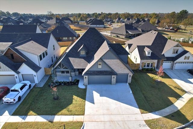 7109 E Queens Street, Broken Arrow, OK 74014