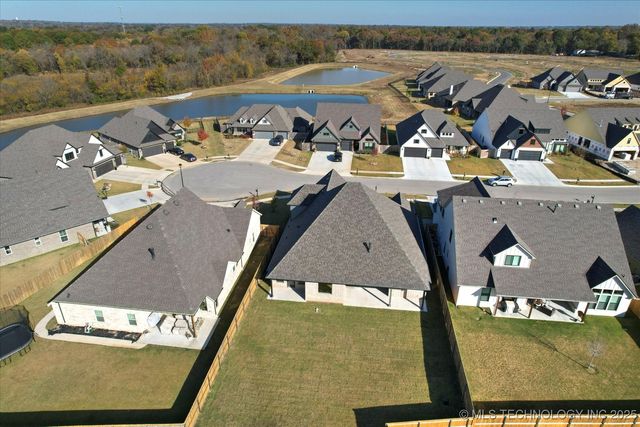 7109 E Queens Street, Broken Arrow, OK 74014