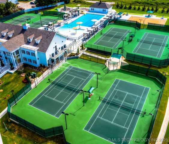 7109 E Queens Street, Broken Arrow, OK 74014