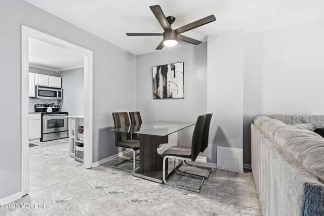 7 Briar Mills Drive, Brick, NJ 08724