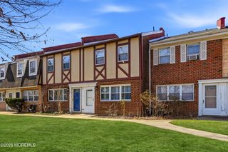 7 Briar Mills Drive, Brick, NJ 08724