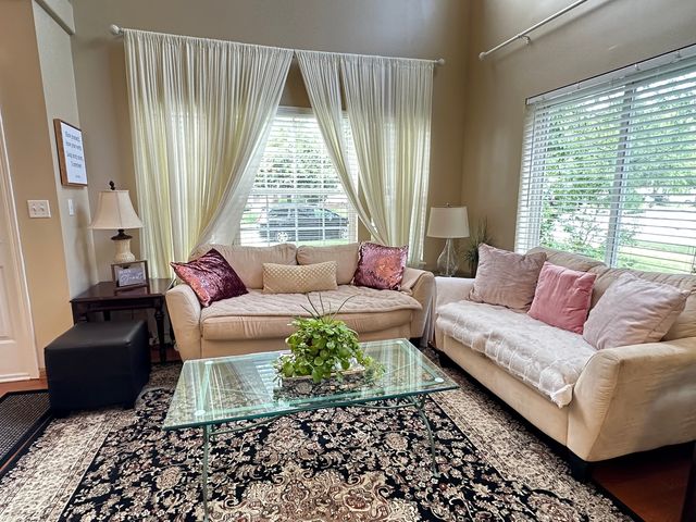 1791 Ellington Drive, Aurora, IL 60503