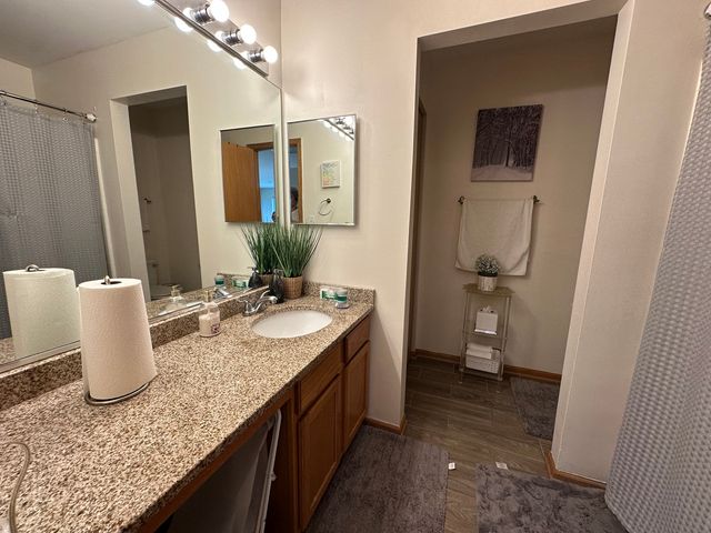 1791 Ellington Drive, Aurora, IL 60503